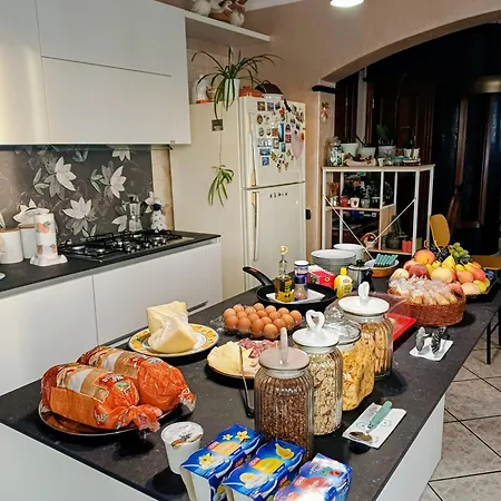 Bed & Breakfast Monti E Mare Lanusei
