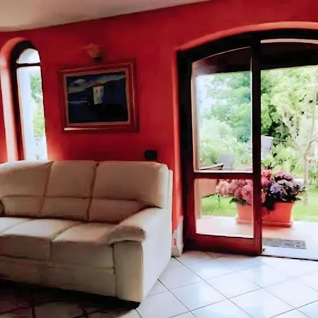 Monti E Mare Bed & Breakfast Lanusei