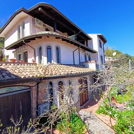 Bed & Breakfast Monti E Mare *