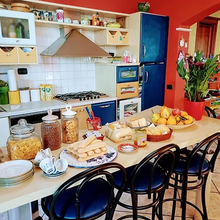 Monti E Mare Bed & Breakfast