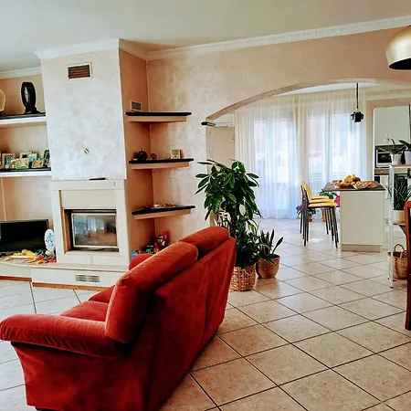 Bed & Breakfast Monti E Mare Lanusei