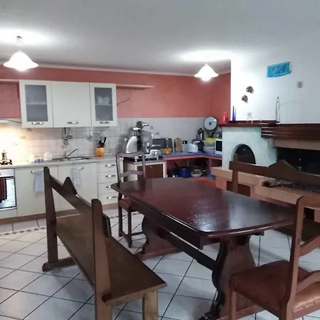 Monti E Mare לאנוסיי