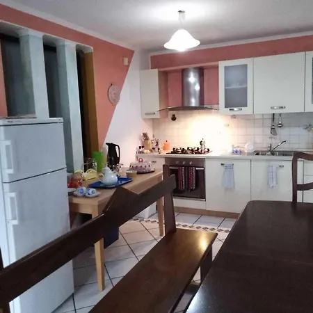 לינה וארוחת בוקר Monti E Mare