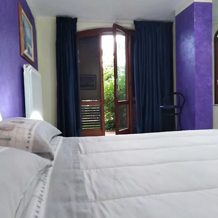 住宿加早餐酒店 山与海住宿加早餐旅馆 3*