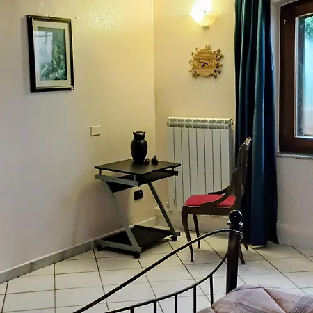 Monti E Mare Bed and breakfast 3*