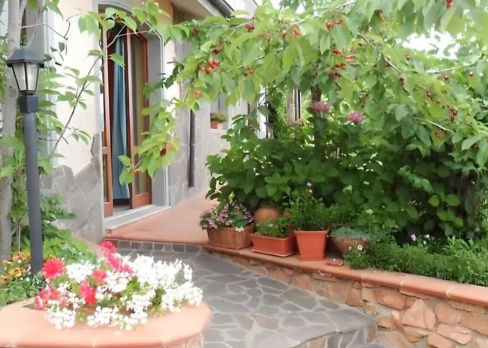 Bed & Breakfast Monti E Mare 3*
