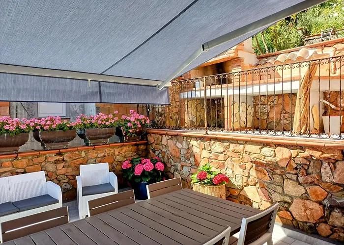 Monti E Mare Bed & Breakfast