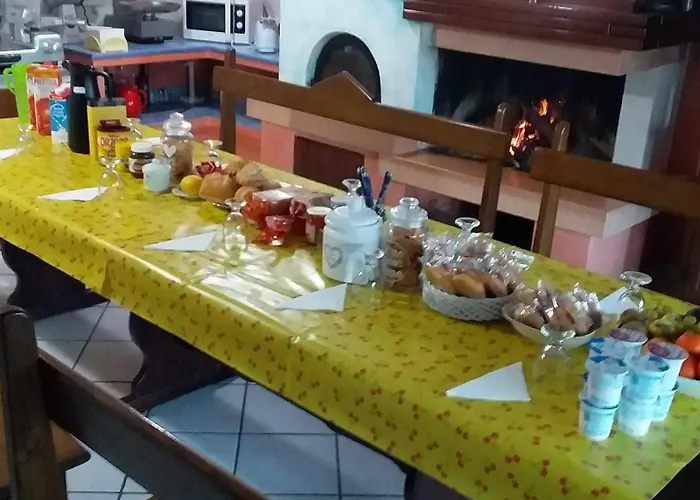 Bed & Breakfast Monti E Mare