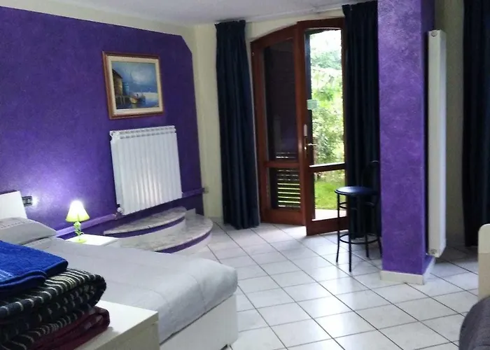 Bed & Breakfast Monti E Mare Lanusei